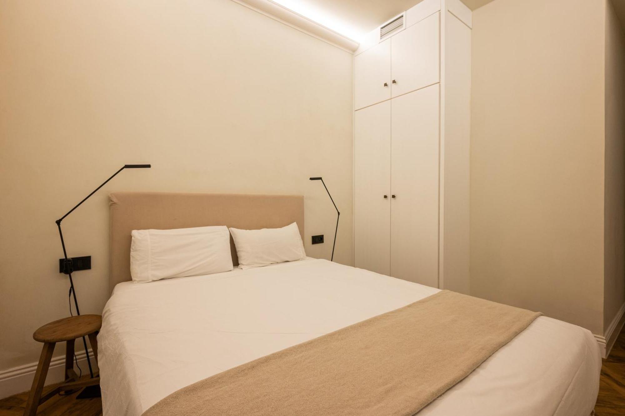 Apartamentos Gravina 56 Seville Exterior photo